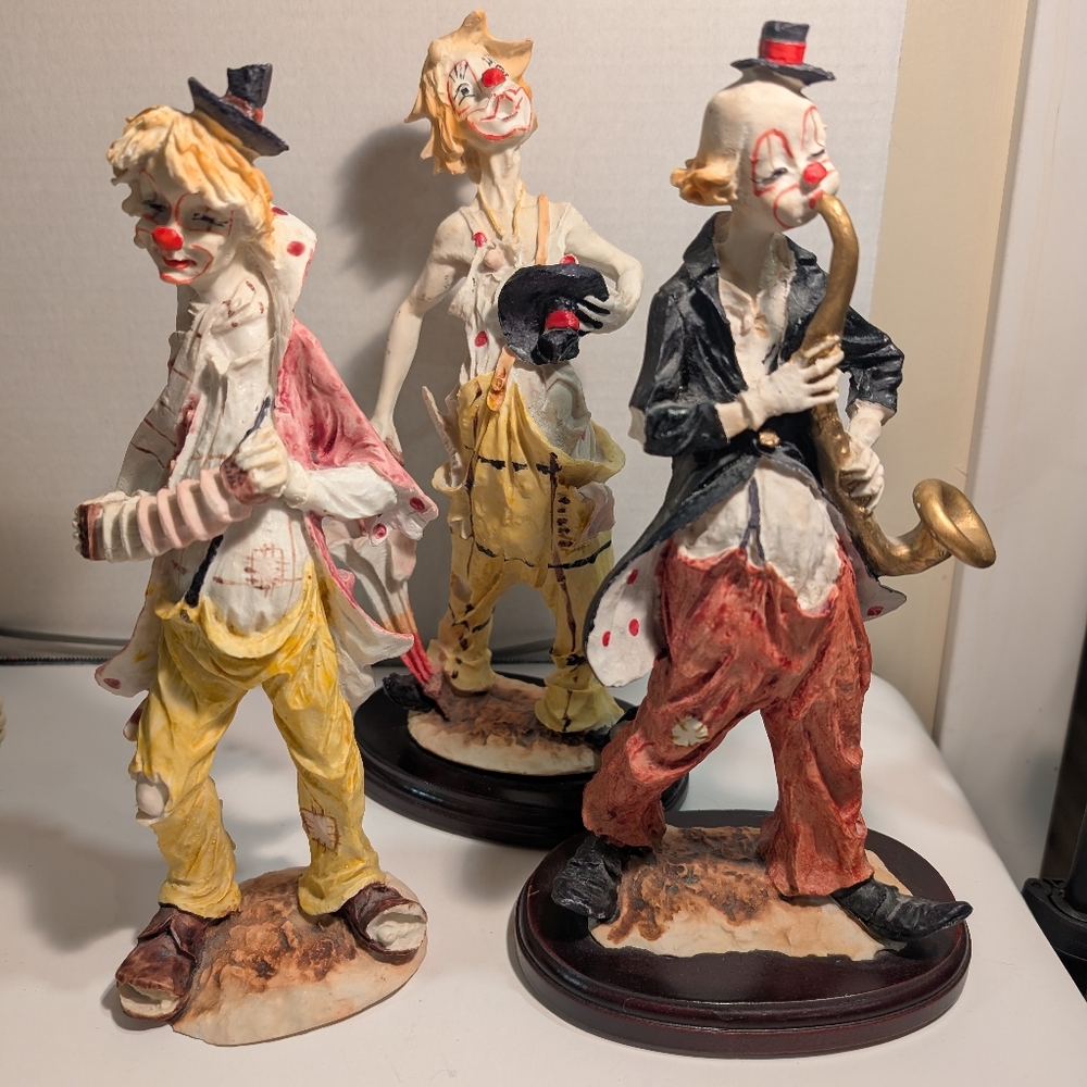 VINTAGE 3 Piece PUCCI COLLECTOR'S EDITION DELLO STILE CAPOIMONTE CLOWN FIGURINES
